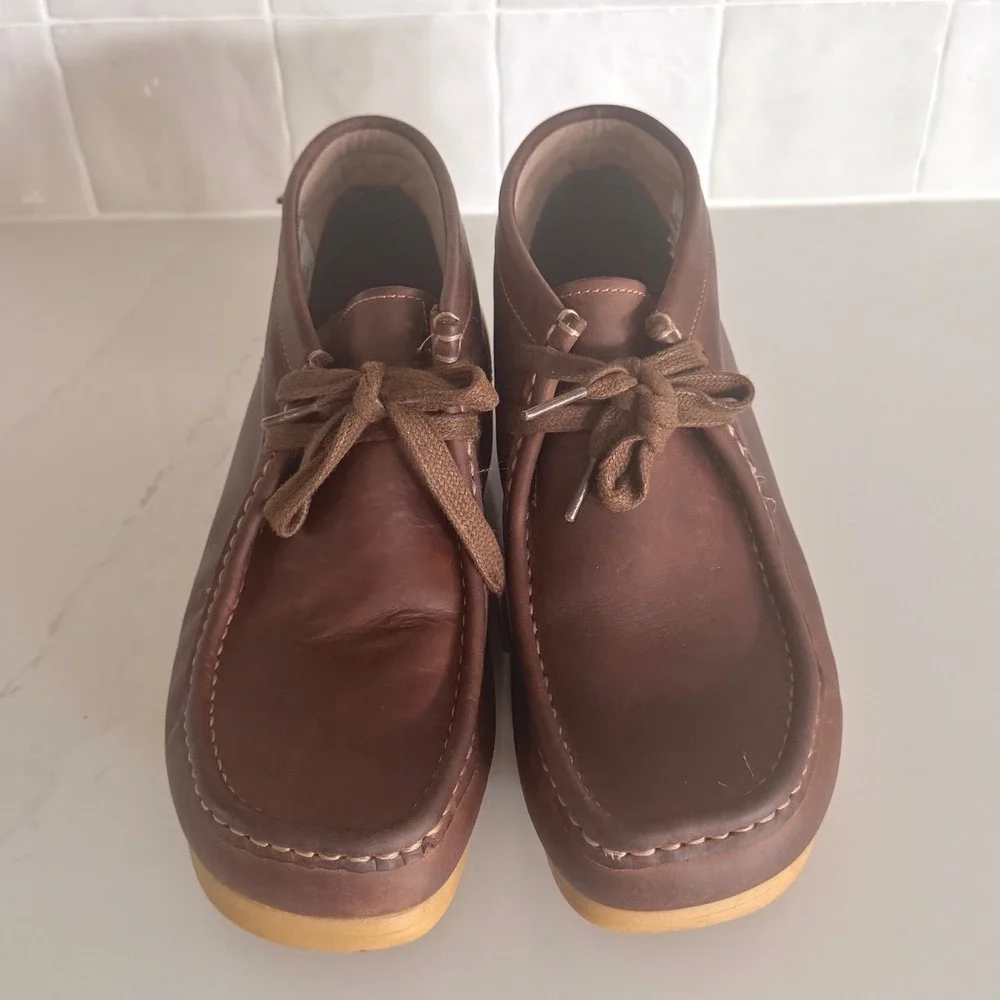 Clarks Stinson Hi Wallabee Boot Mens 9 Brown Leather Crepe Sole Chukka